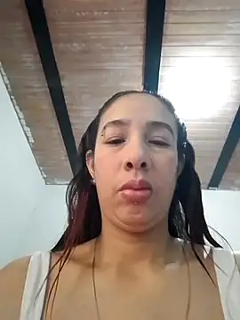 Snapshot of lakirared chatting on 12.09.24 lakirared online show from 12.09.24