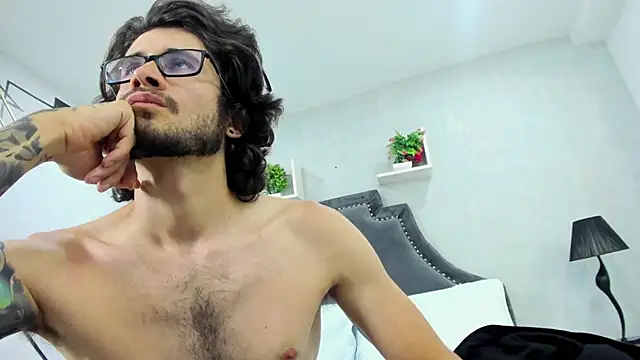 Loggan donnelly online show from 03.14.25