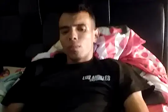 Snapshot of 18_7polla chatting on 12.05.24 18 7polla online show from 12.05.24