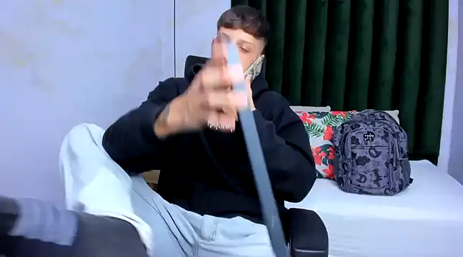 Snapshot of Adam_hard_ chatting on 01.14.25 Adam hard online show from 01.14.25