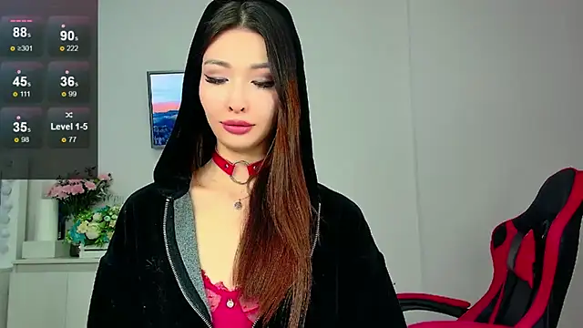 Snapshot of honey_yani chatting on 02.08.25 honey yani online show from 02.08.25