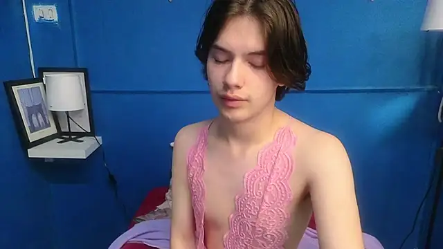 Angel shiny online show from 02.15.25