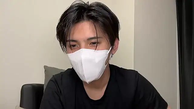 Snapshot of Lio_kun chatting on 12.24.24 Lio kun online show from 12.24.24