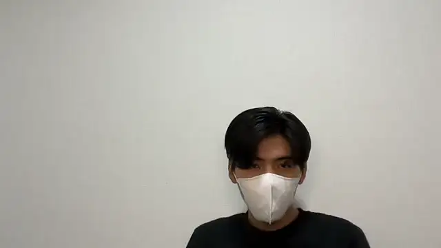 Snapshot of Lio_kun chatting on 10.03.25 Lio kun online show from 10.03.25