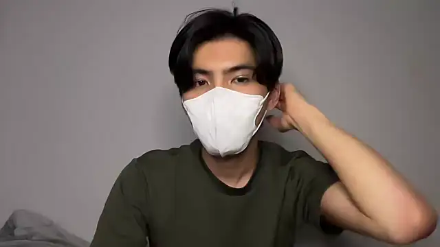 Snapshot of Lio_kun chatting on 10.15.25 Lio kun online show from 10.15.25