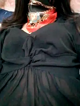 Snapshot of sandi-55 chatting on 10.18.25 sandi-55 online show from 10.18.25