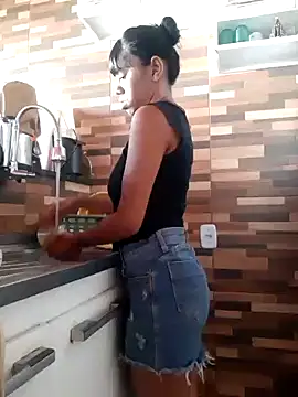 Snapshot of India_grelo_grande chatting on 12.30.24 India grelo grande online show from 12.30.24