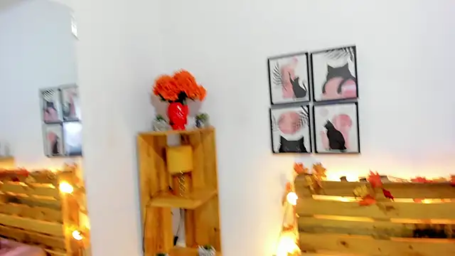 Snapshot of Alisson_Boobs_ chatting on 03.02.25 Alisson Boobs online show from 03.02.25