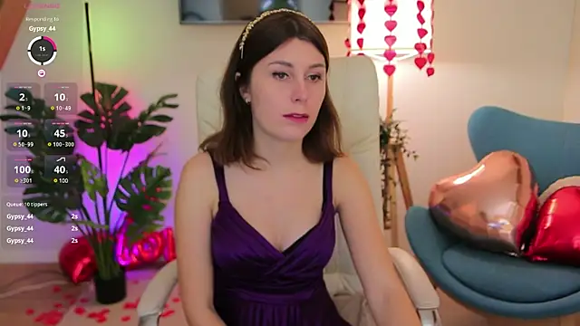 Hailey Green online show from 02.14.25