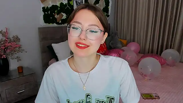 SereneFlame online show from 02.25.25