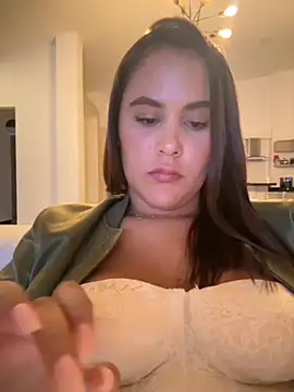 Snapshot of LexyRobert chatting on 09.27.25 LexyRobert online show from 09.27.25