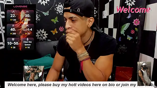 Snapshot of MikeRose94 chatting on 09.27.25 MikeRose94 online show from 09.27.25