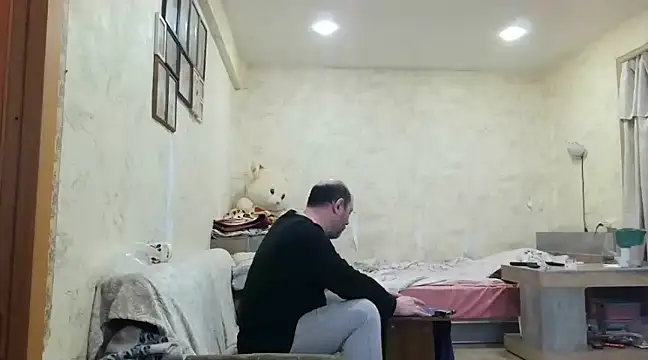 AgnichBan online show from 01.20.25