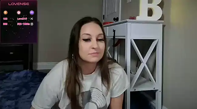 Brooklyn Bee online show from 01.05.25