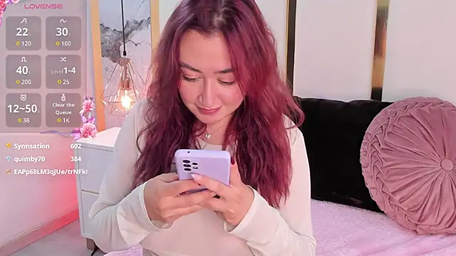 Snapshot of SalommeFlores chatting on 02.06.25 SalommeFlores online show from 02.06.25
