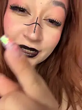 SalommeFlores online show from 10.31.25