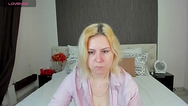 Snapshot of Jane_Broks chatting on 12.02.24 Jane Broks online show from 12.02.24