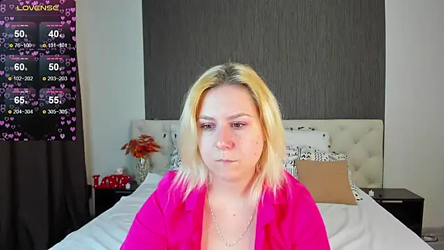 Snapshot of Jane_Broks chatting on 12.10.24 Jane Broks online show from 12.10.24