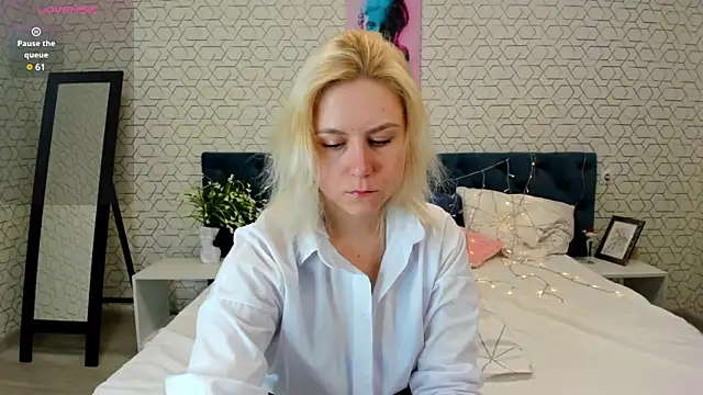 Snapshot of Jane_Broks chatting on 03.03.25 Jane Broks online show from 03.03.25