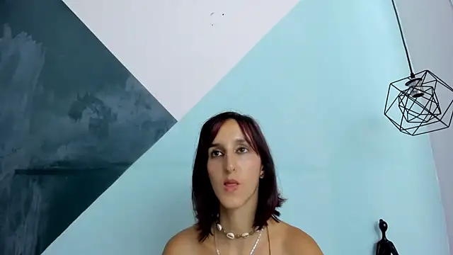 Snapshot of Ambar_Roux_ chatting on 01.07.25 Ambar Roux online show from 01.07.25