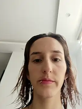 Ambar Roux  online show from 11.13.25