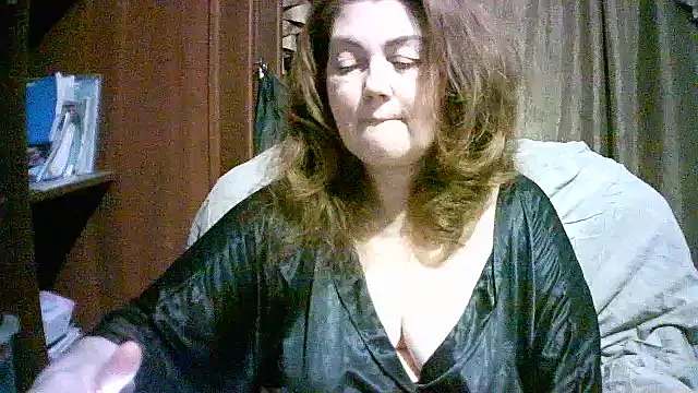 Madame-Butterfly online show from 11.21.25