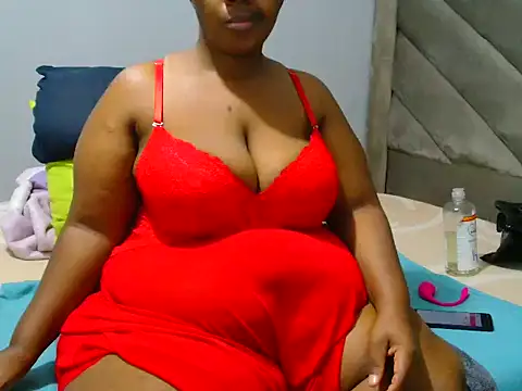 Snapshot of Hips2seyy86 chatting on 09.16.25 Hips2seyy86 online show from 09.16.25