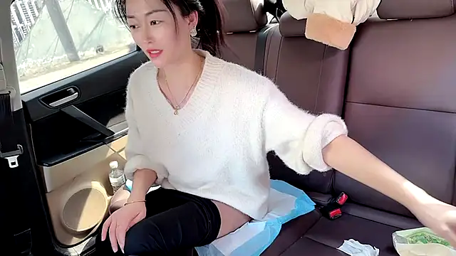 QianF-666 online show from 02.27.25