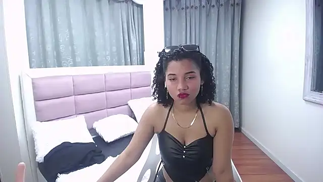 Snapshot of Mayaa_ross chatting on 02.26.25 Mayaa ross online show from 02.26.25