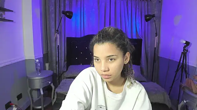 Snapshot of Mayaa_ross chatting on 09.14.25 Mayaa ross online show from 09.14.25