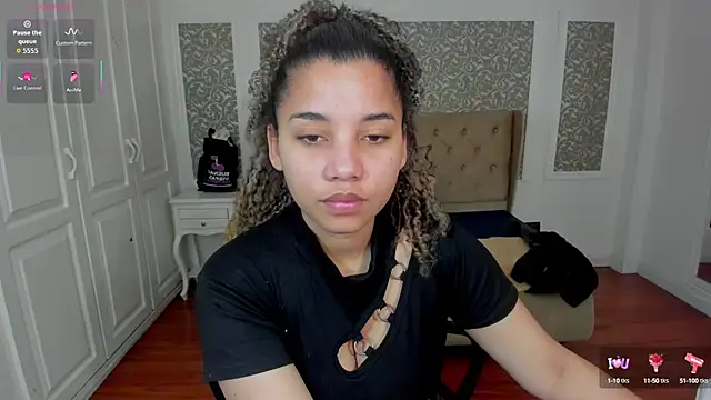 Snapshot of Mayaa_ross chatting on 09.16.25 Mayaa ross online show from 09.16.25