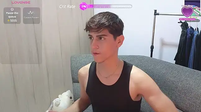 Snapshot of zackary_0 chatting on 12.04.24 zackary 0 online show from 12.04.24