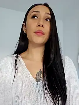 Snapshot of Selena_blake chatting on 01.15.25 Selena blake online show from 01.15.25
