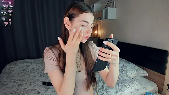 MaryJacksoon online show from 02.09.25