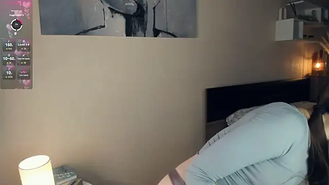 MaryJacksoon online show from 03.17.25