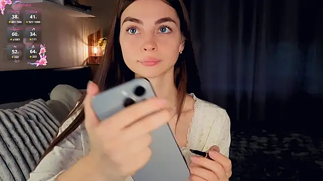 MaryJacksoon online show from 10.19.25