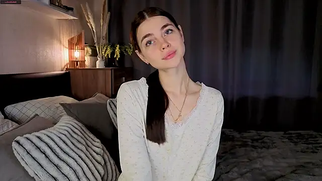 MaryJacksoon online show from 11.14.25