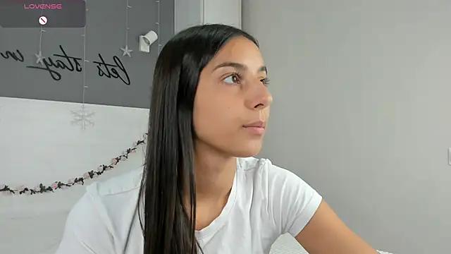 Snapshot of Maria__Candy chatting on 10.18.25 Maria Candy online show from 10.18.25