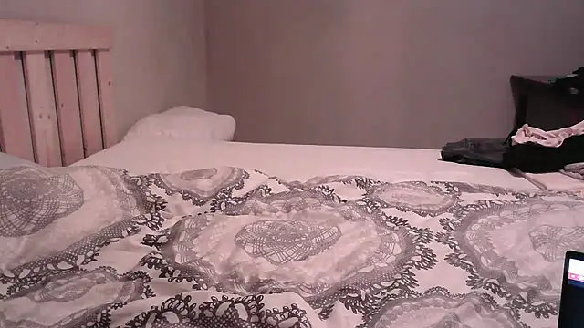 33  Max online show from 12.28.24