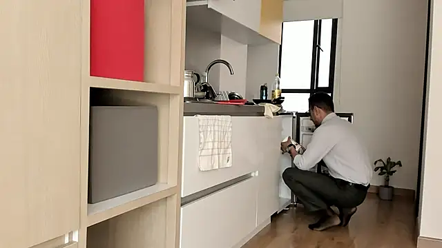 Snapshot of pablo-rincon95 chatting on 12.24.24 pablo-rincon95 online show from 12.24.24