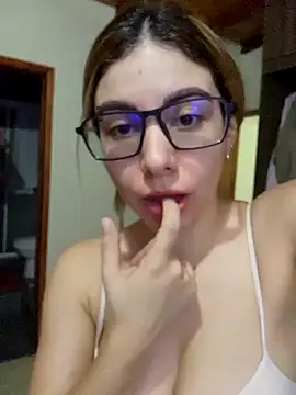 Snapshot of ARIA_SUGARUB chatting on 12.21.24 ARIA SUGARUB online show from 12.21.24