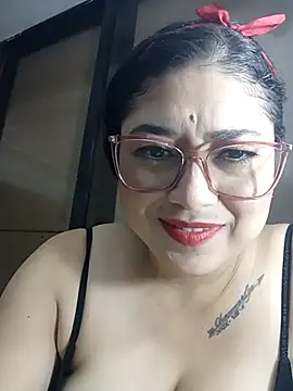 meikochoe online show from 10.15.25