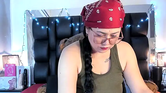 meikochoe online show from 11.26.25