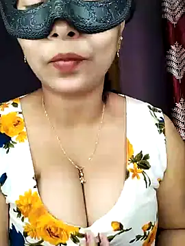 Snapshot of sexyvidhya chatting on 12.31.24 sexyvidhya online show from 12.31.24