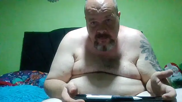 Snapshot of tinycockdeepass chatting on 12.14.24 tinycockdeepass online show from 12.14.24