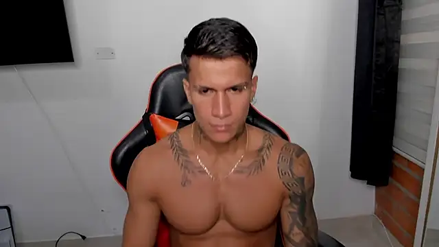 pettergrey1 online show from 10.27.25