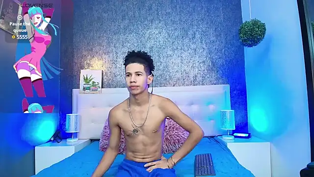 Snapshot of Erick_Zhimerman chatting on 03.23.25 Erick Zhimerman online show from 03.23.25