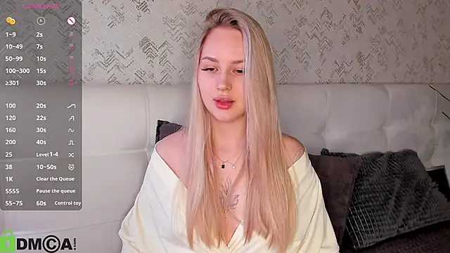 Carol  Cox online show from 10.03.25