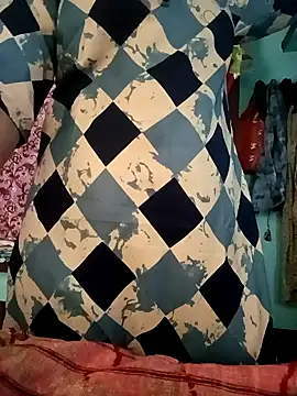 Snapshot of gunjan22 chatting on 12.06.24 gunjan22 online show from 12.06.24