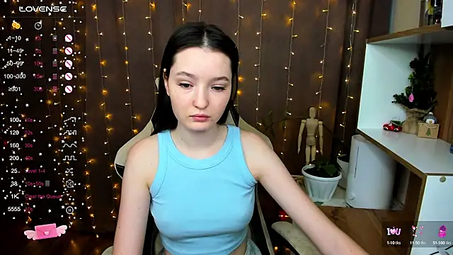 Snapshot of Fairyy_Moon chatting on 01.07.25 Fairyy Moon online show from 01.07.25